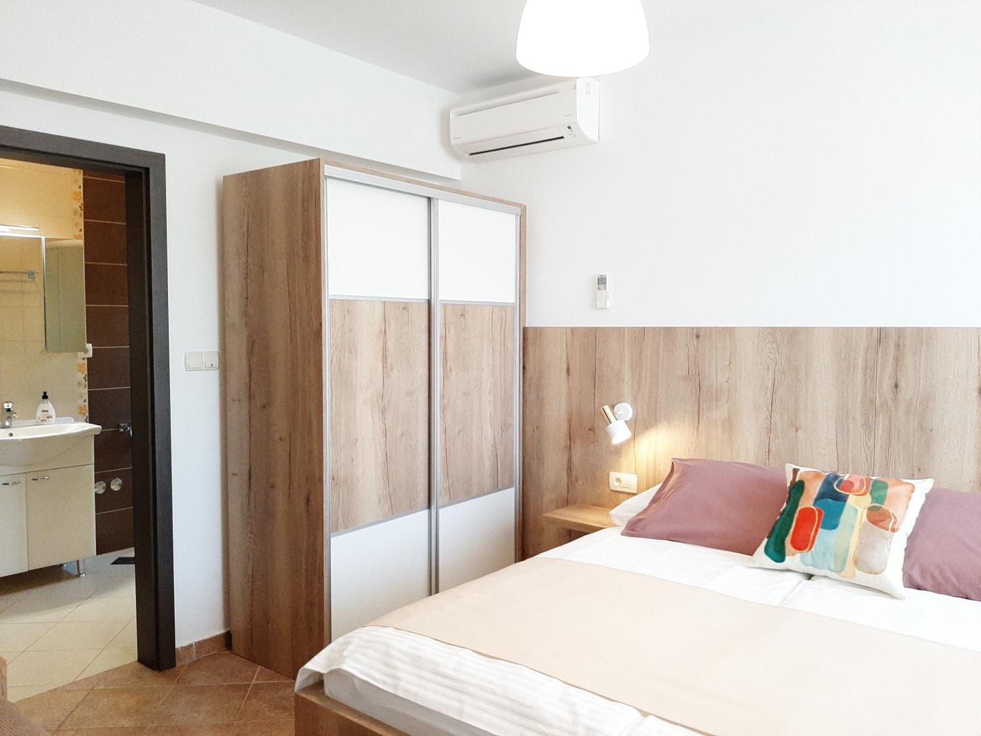 Haus Mit Meerblick Lopar Bagian luar foto
