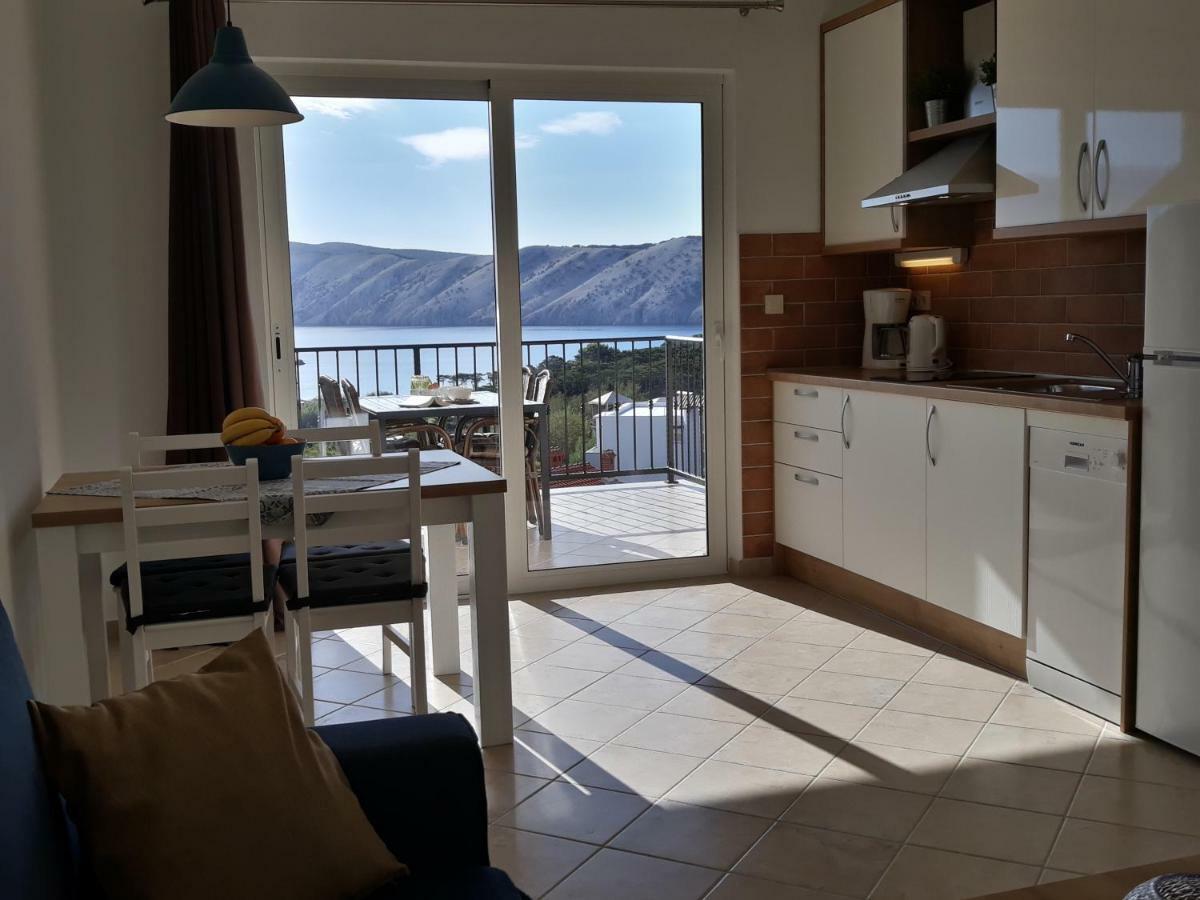 Haus Mit Meerblick Lopar Bagian luar foto