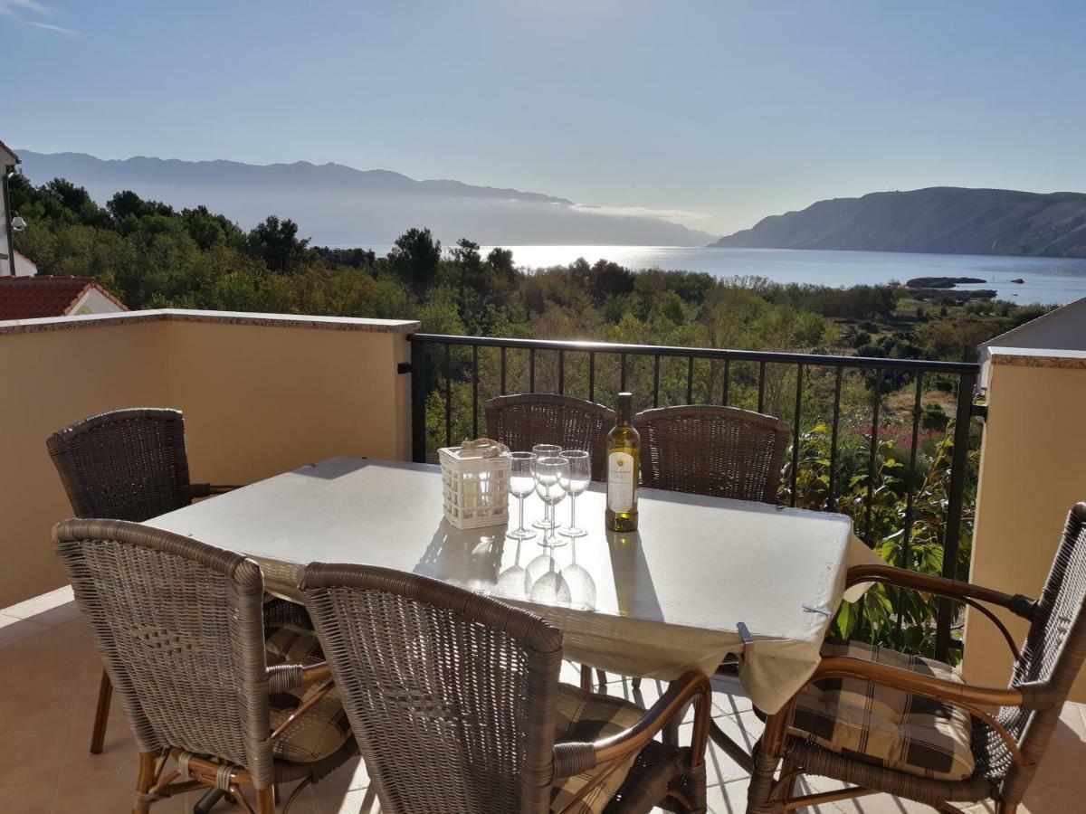 Haus Mit Meerblick Lopar Bagian luar foto